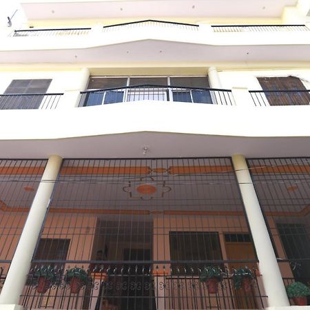 Ds Residency Home Stay Варанаси Экстерьер фото